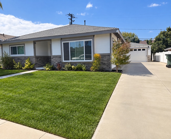 25223 Weston Rd