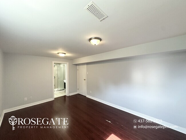 Photo - Spacious 2-Bedroom Basement Apartment with 2 Bathrooms & Internet Included – Scarborough Unit 2