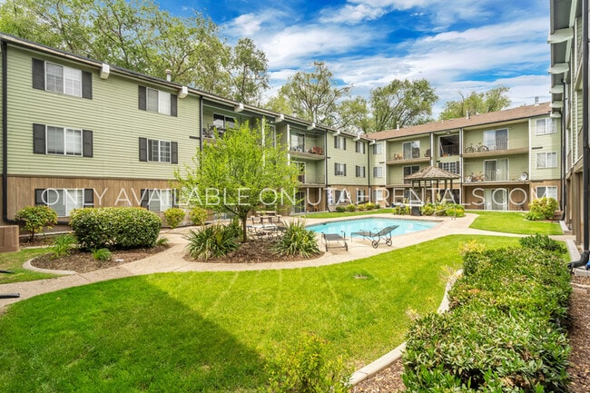 Photo - 728 W 1720 N