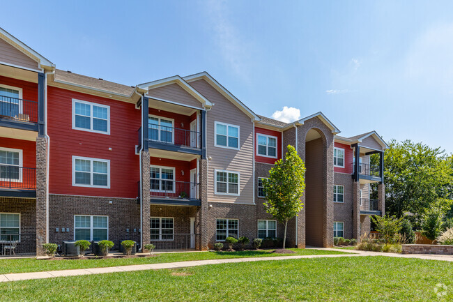 Solis Apartments - Clarksville, TN | ForRent.com