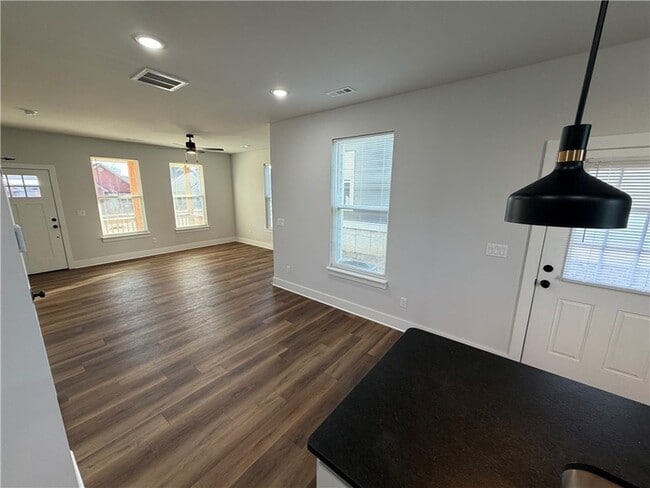 Photo - 1043 S Laramie Hts