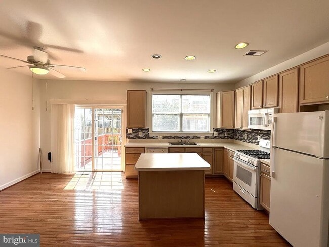 Photo - 8105 Rainwater Cir