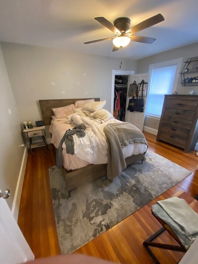 Photo - Huge 4 bed unit in Quincy