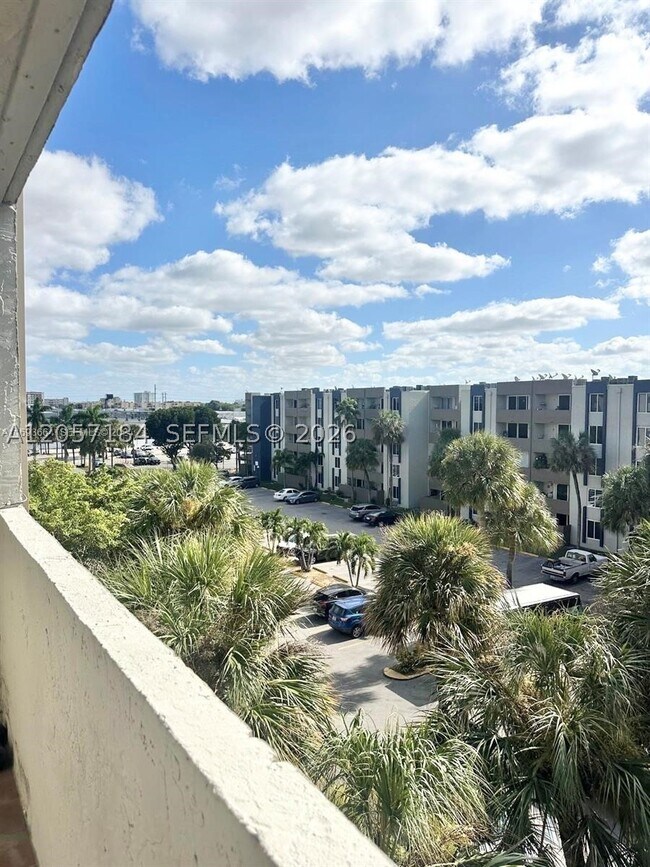 10090 NW 80th Ct Unit 1542