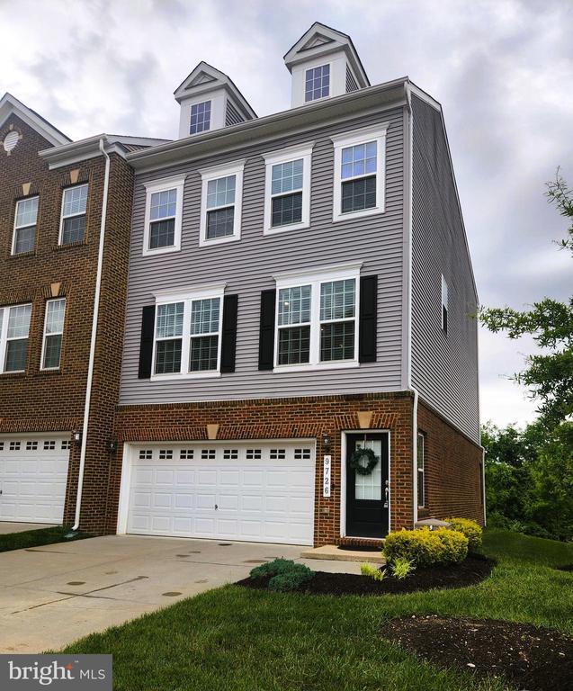 Photo - 9726 Glassy Creek Way Townhome