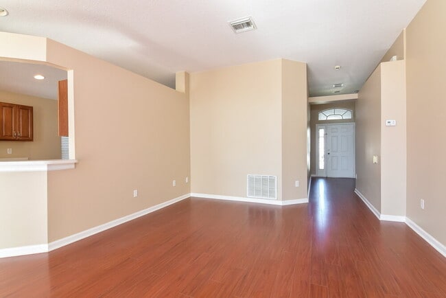 Photo - 30410 Randall Manor St