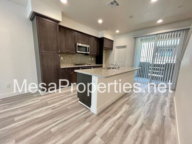 12166 Chorus Dr