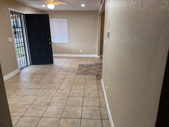 Photo - FRESHLY RENOVATED  MOVE IN READY!!