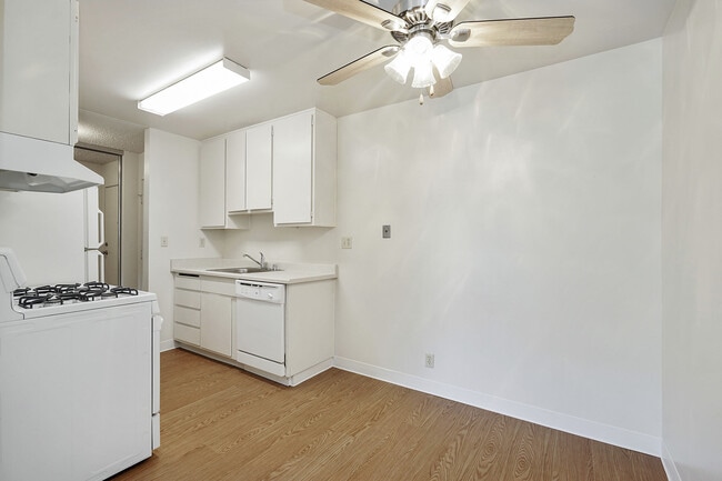 Photo - Casa Ensenada Apartments