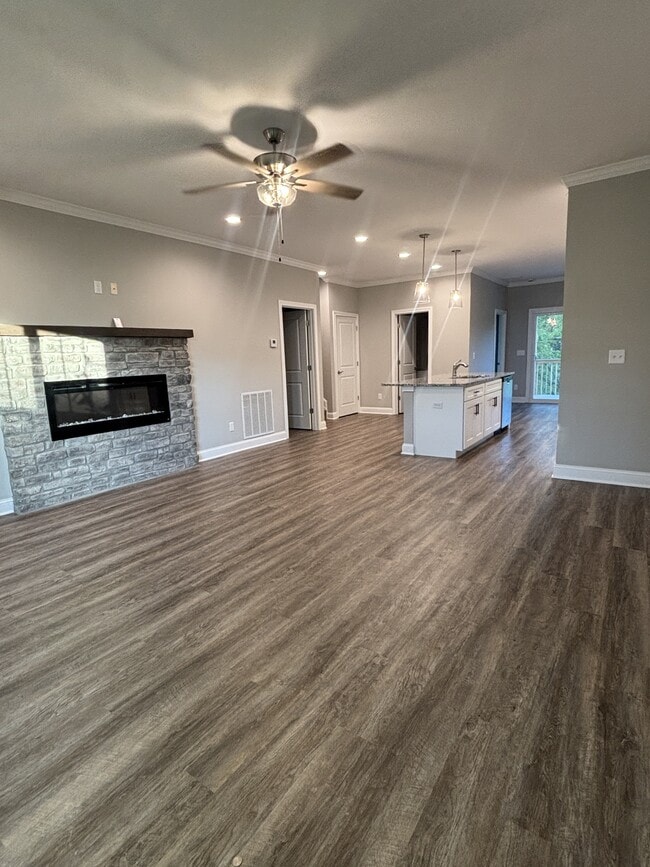 Photo - 126 Locust Fork Rd