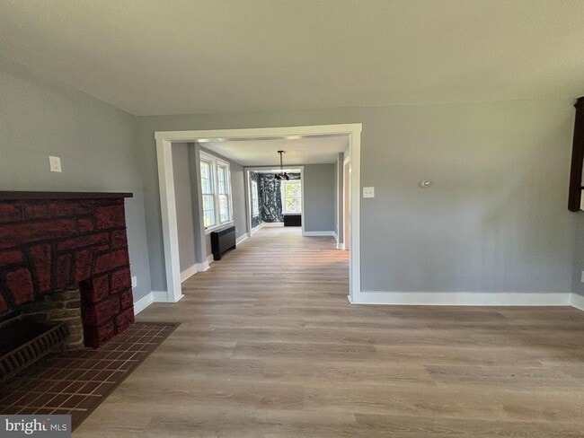 Photo - 888 Walnut St
