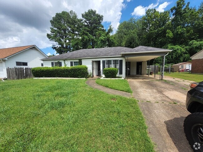 Building Photo - 3614 Hillridge St Rental