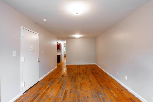 Bright & Airy Brooklyn Home | Comfortable city living