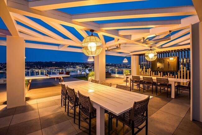 The Summit at Lake Union