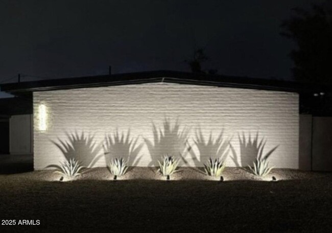 Photo - 1612 E Gaylon Dr