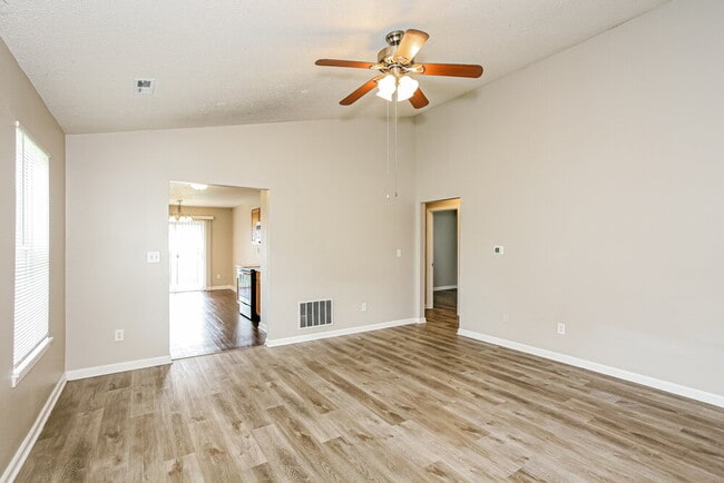 9723 Centennial Ct