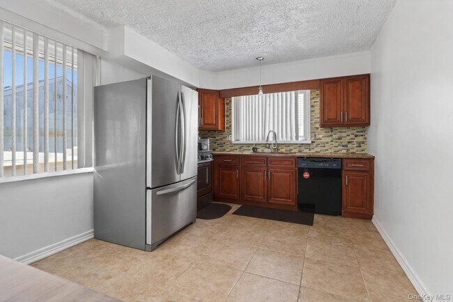 Photo - 1716 Camp Ave