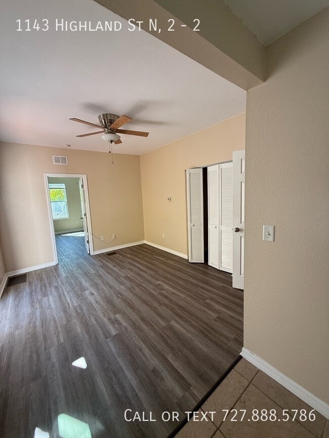 Building Photo - 1143 Highland St N Unit 2