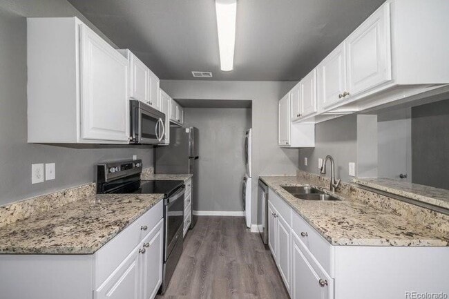 Photo - 892 S Uravan Ct Unit D