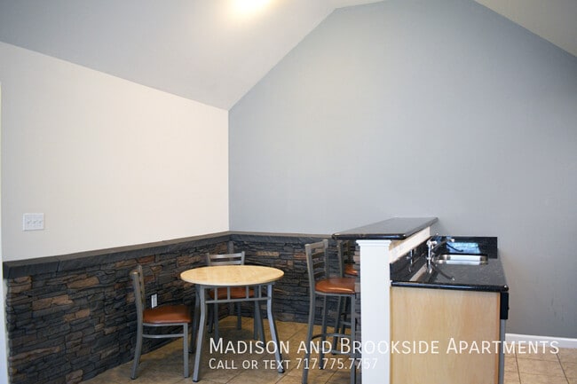101 Brookside Ave Unit P