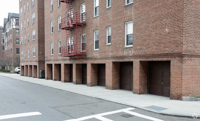 Photo - Vincent Arms