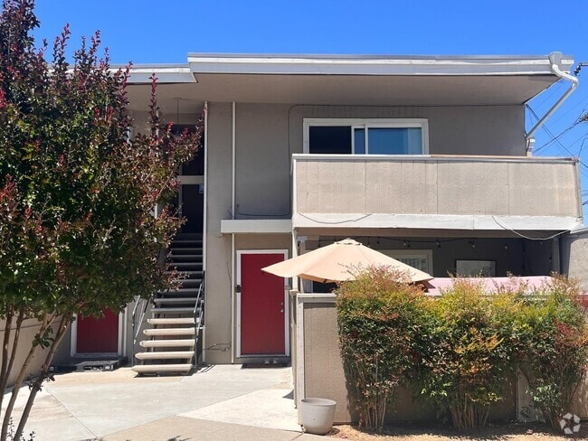 Building Photo - 10162 Beardon Dr Rental