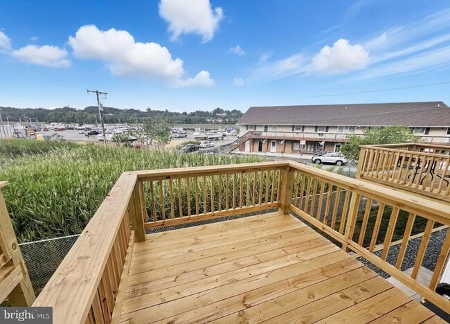 Photo - 3607 Harbor Rd