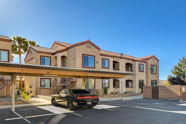 Building Photo - 9580 W Reno Ave Unit 272