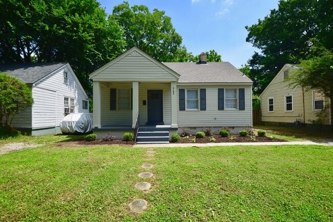 Building Photo - Charming updated 3 bed, 1 bath home near Midtown and Pink Palace.