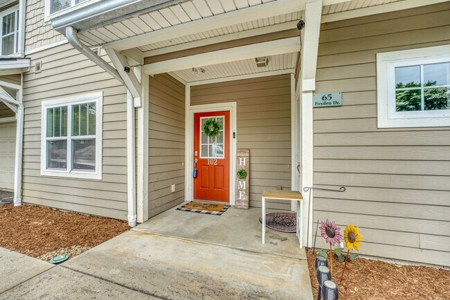 Photo - Fletcher condo, 2 bedrooms/2 Bathrooms wit...