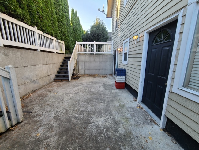 Photo - 2223 Lincoln St