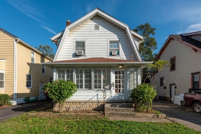 Building Photo - 1410 E Blake Ave