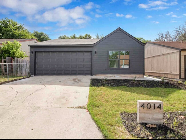 Building Photo - 4014 Sunrise Creek Dr