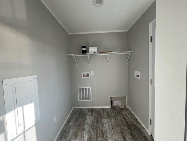 81 Gazelle Dr