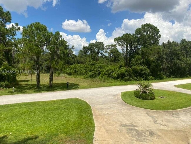 Photo - 3116 Tanglewylde Ave