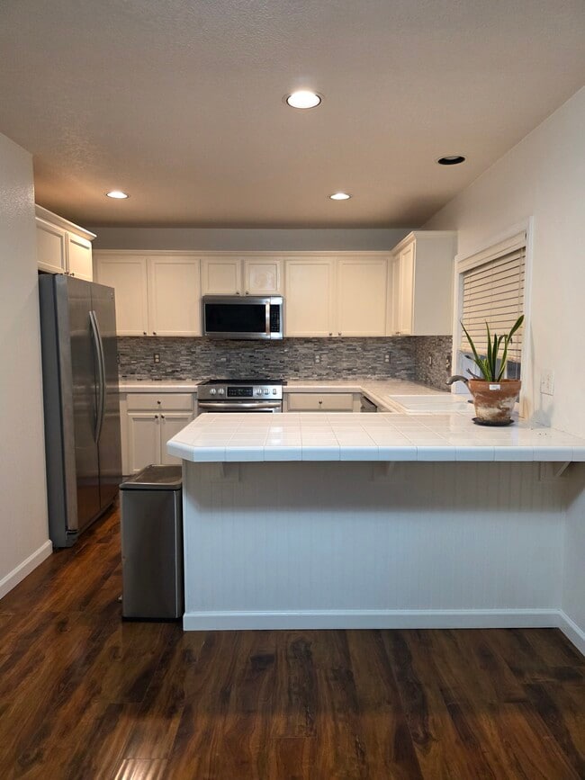 Photo - 23630 SW Red Fern Dr