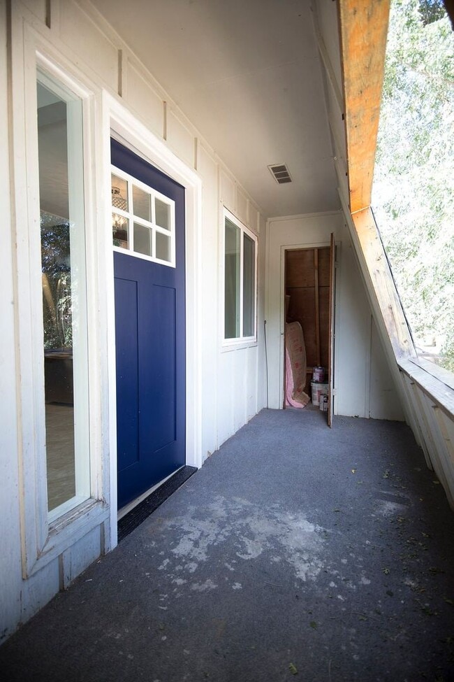 Photo - 2809 Stanford Rd Unit 2809 Stanford Rd