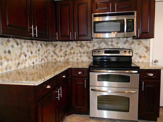 Photo - 2754 Quarry Hill Rd
