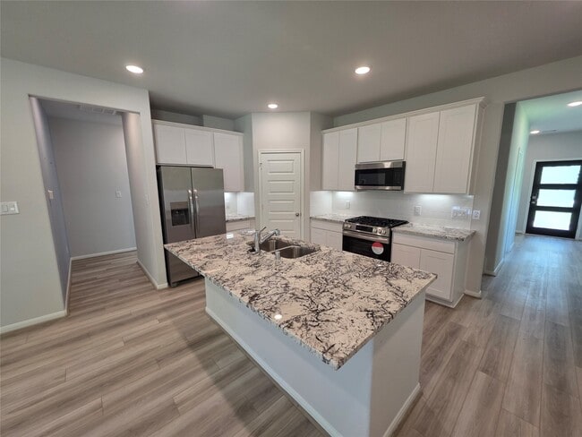 Photo - 110 Elm