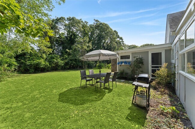 36 Lamb Ave