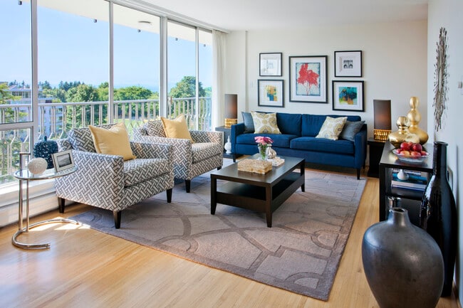 Photo - Starlight Towers