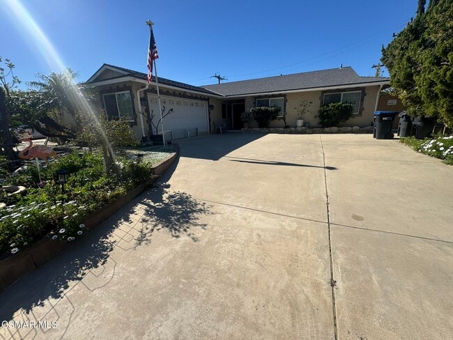 Photo - 2299 Keystone St