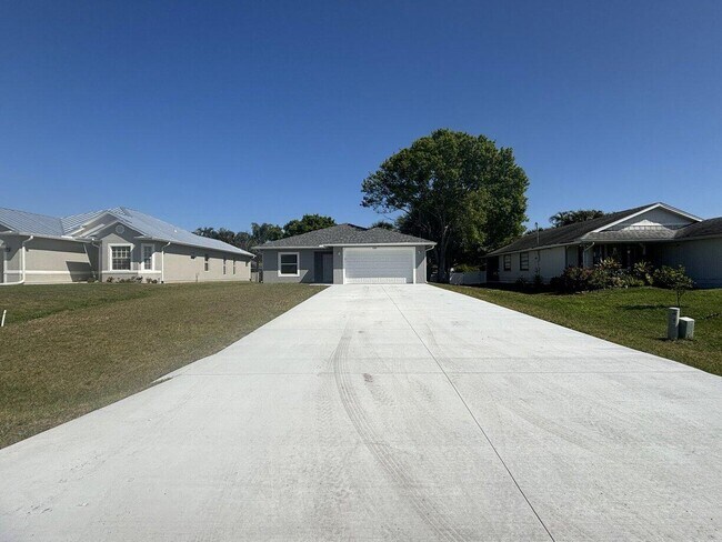 Photo - 1330 28th Ave