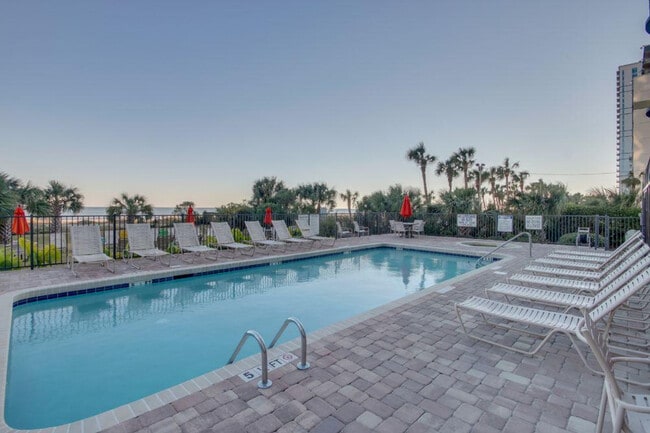 Photo - 2310 N Ocean Blvd Unidad ID1267261P