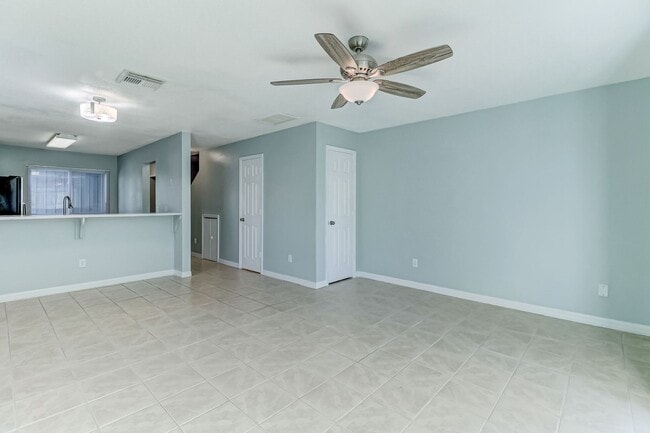 Photo - 2 Blocks from the Beach!