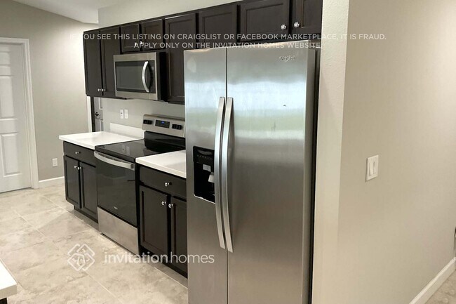 Photo - 519 Fort Pierce St SW