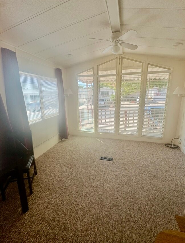 Photo - 1150 W Red Hills Pkwy