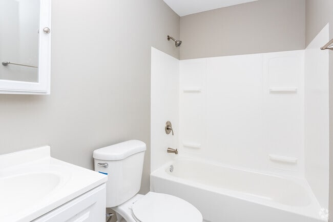 2BR, 1BA - Bathroom