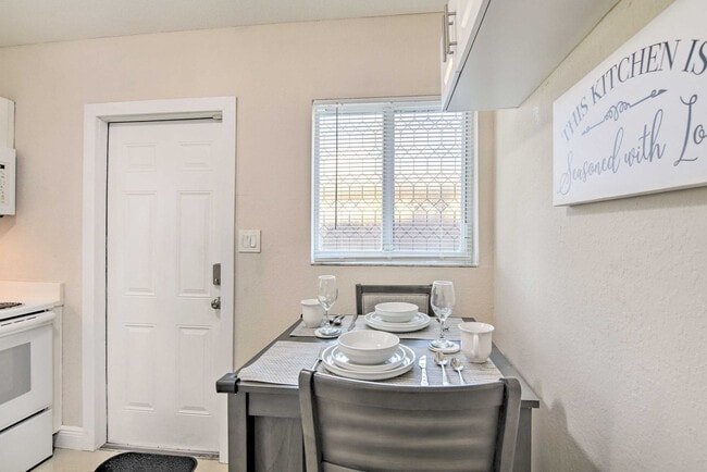 Photo - 441 NW 7th Terrace Unidad SI FL1-ID1545951P