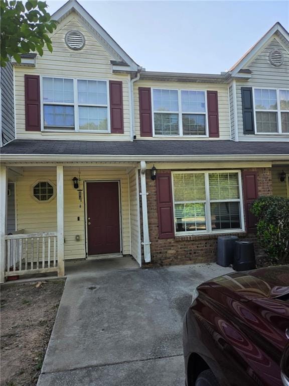 Photo - 550 Parkway Rd